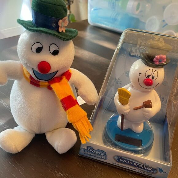 Frosty The Snowman Solar Bobbler and Gemmy 7 inch Plush Snowman - Picture 1 of 12